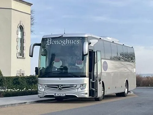 Mercedes-Benz Executive Coach - Guest Capacity: 51