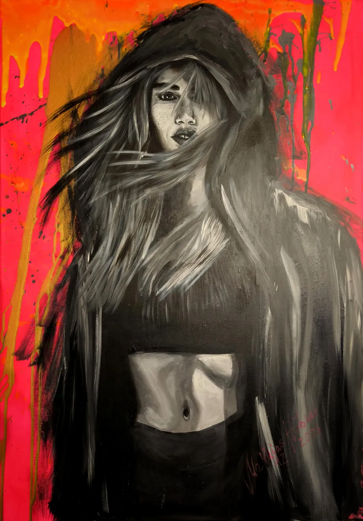 Monochromes Porträt einer Frau im Hoodie, windzerzaustes Haar; Hintergrund in Neon-Pink/Orange mit Drips – ‚Sturm‘ von Matthias Hübner (2024).