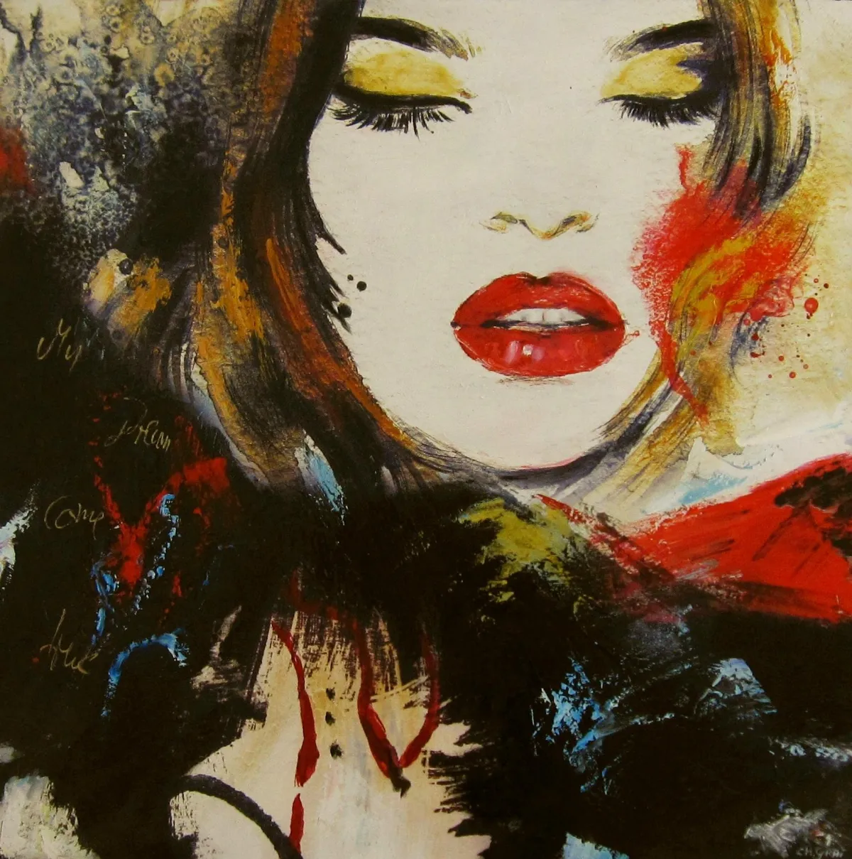 Nahansicht eines weiblichen Gesichts mit goldenen Lidern und roten Lippen, umgeben von schwarzen, roten und ockerfarbenen Farbschlieren; Öl auf Leinwand, 50 × 50 cm, Christine Graf.