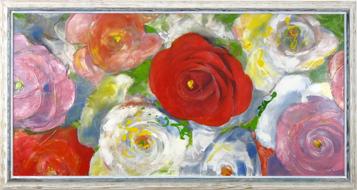 Panorama aus dicht gesetzten Rosen in Rot, Creme, Rosé und Apricot mit lackglänzenden Schichten; Lacktechnik auf Leinwand, 50 × 100 cm, im Retro-Rahmen, von Christine Graf.