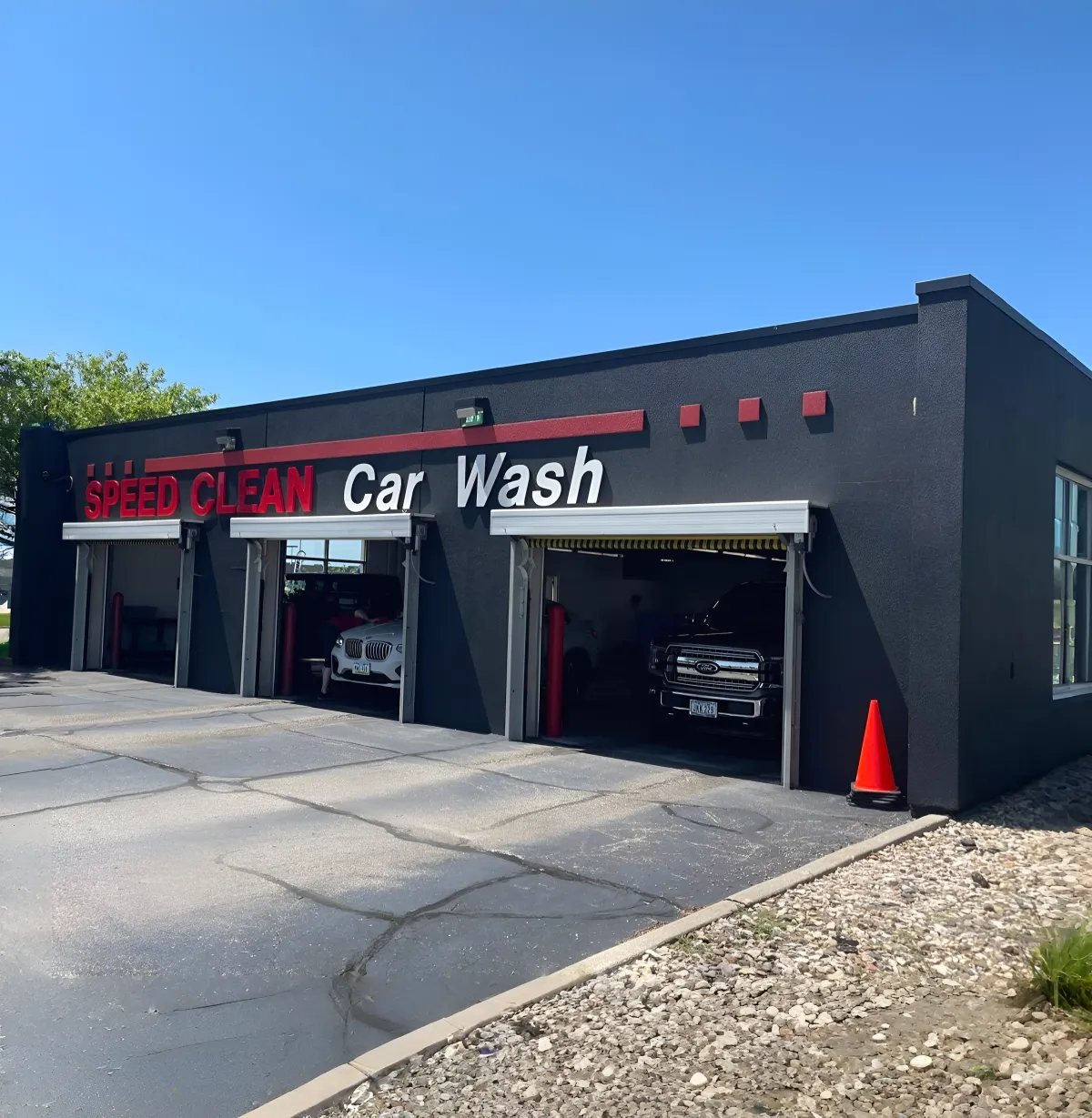 Speed Clean Car Wash tunnel wash facility in Waterloo Iowa