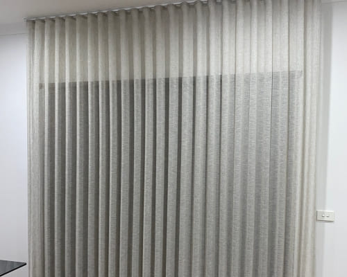 Outdoor Shutters in Craigieburn