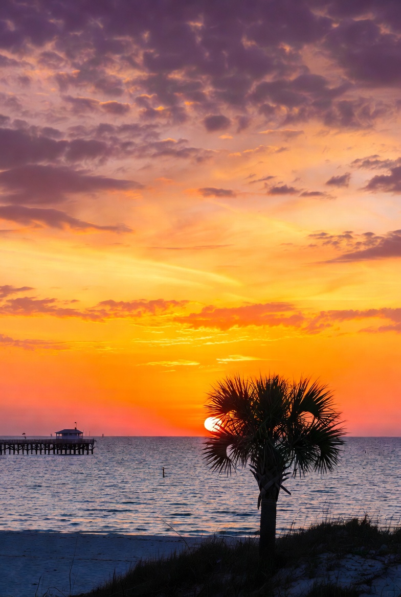 The Sunset Chaser’s Guide: Iconic Views in SWFL