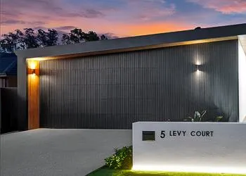 Castellation Garage Door