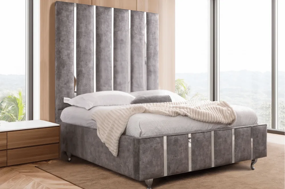 Hampton bed