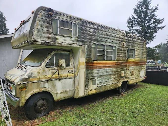 JR Junk Services RV & Boat Removal