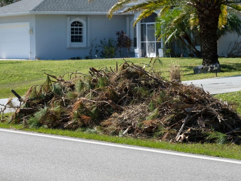 JR Junk Services Yard Debris