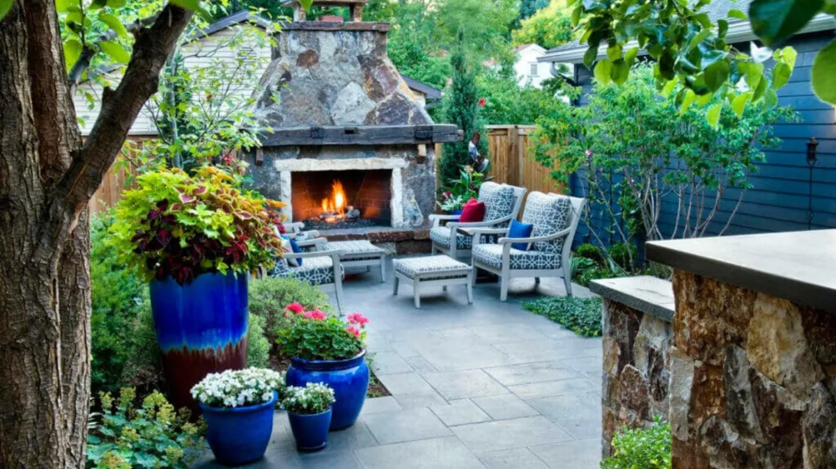 Hardscape denver builds fire pits and Fireplace