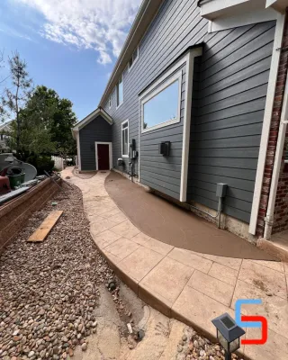 Concrete Solutions builds and installs driveways.