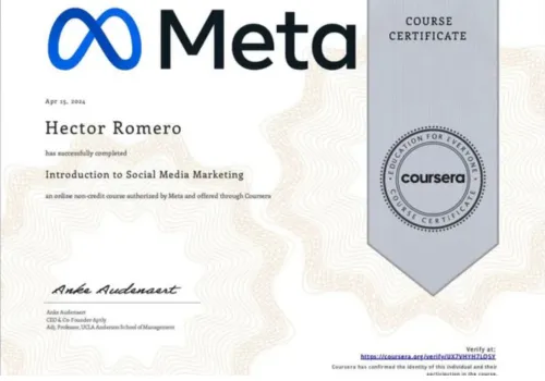 Concrete solution Hector Romero received awards