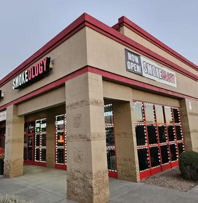 smokeology store frontage