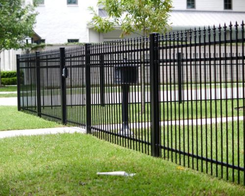  Vinyl Fence