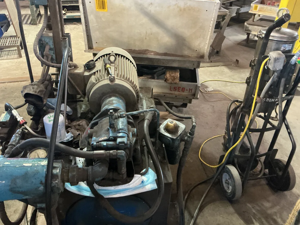 Hydraulic Oil Filtration