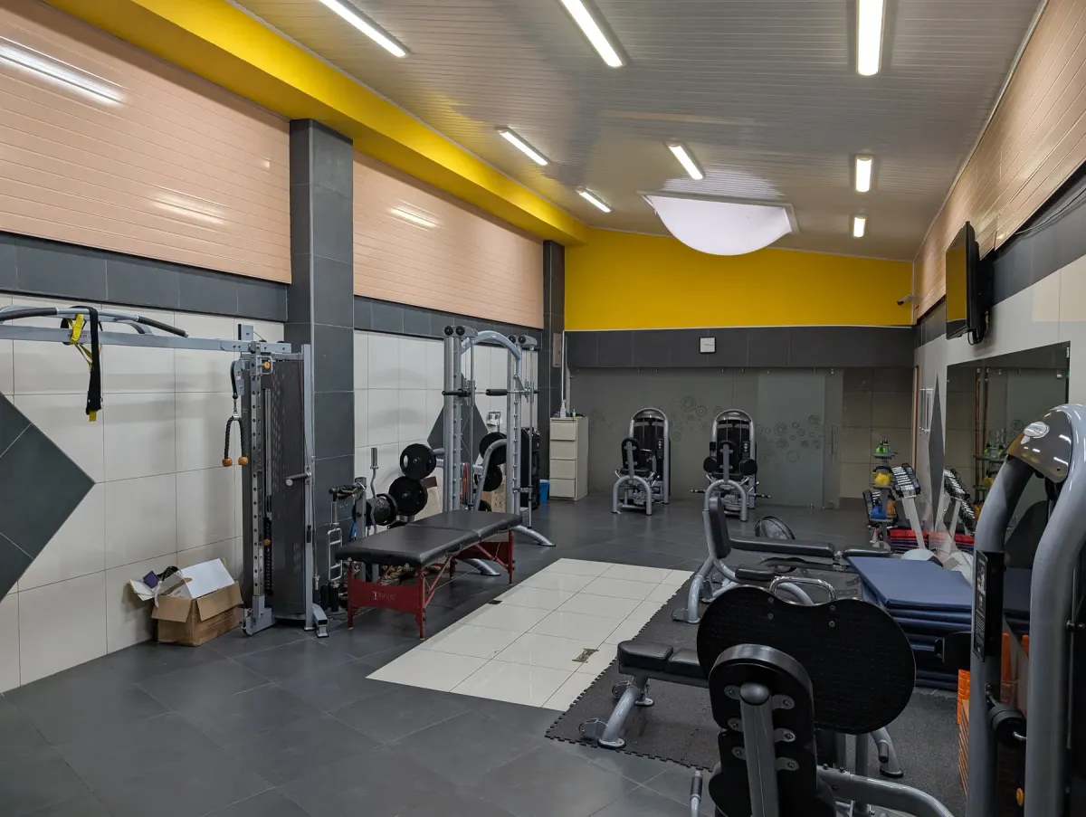 Salón de biomecánica y acondicionamiento físico