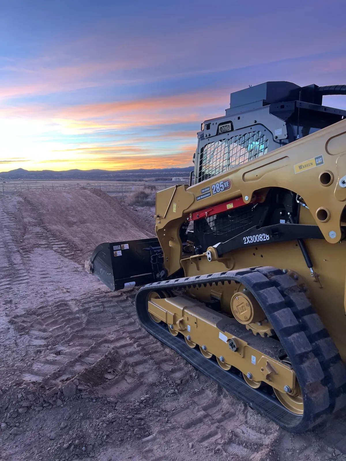 Heavy machinery and excavating crew on site in Santa Fe