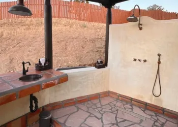 Outdoor shower