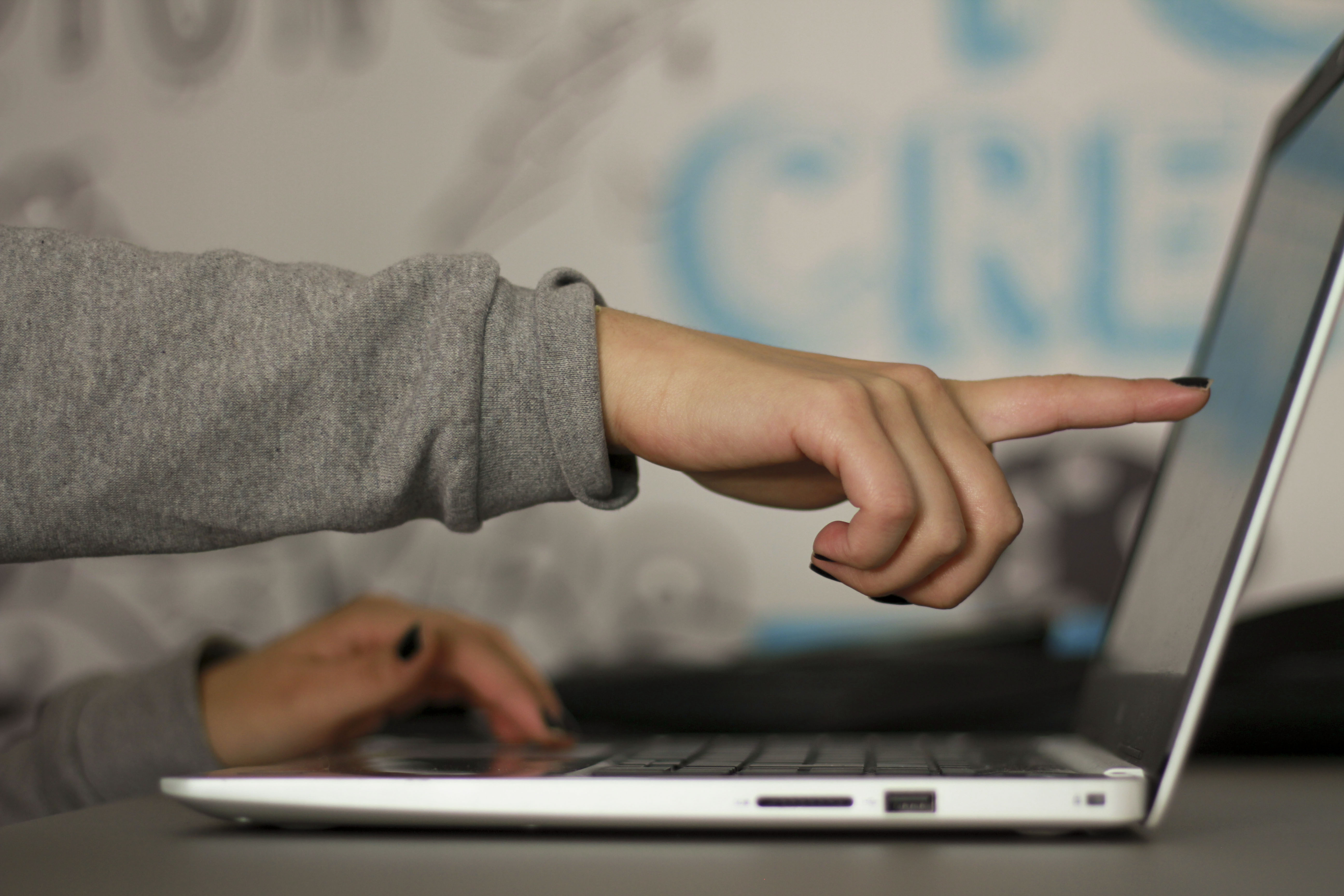 Servicio de Gestión y ejecución de Redes Sociales