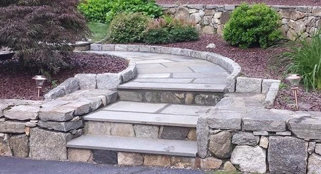 Newly constructed flagstone pathway