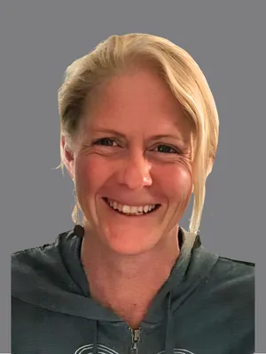 alt="Dr. Sarah Kelley-Spearing"