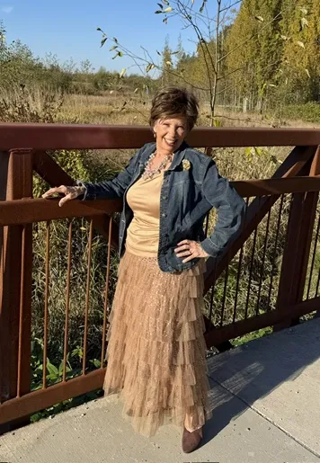 Lorraine on the bridge