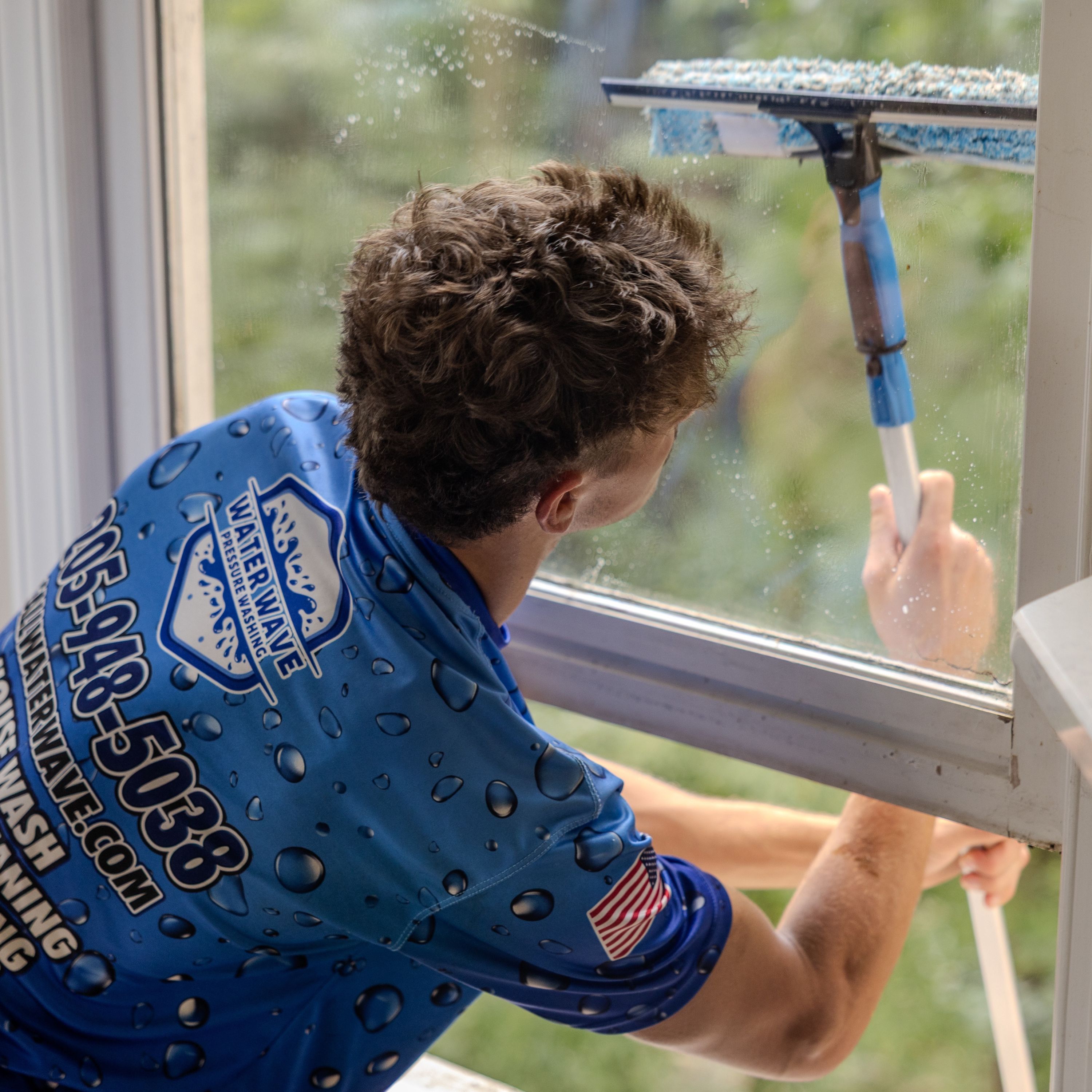 {{ custom_values.service_1 }} in {{custom_values.biz_area_1})