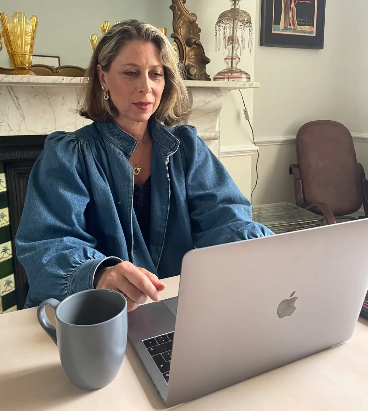 Lucia on a Computer