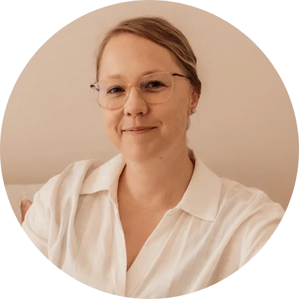 Dr Carrie Rigoni