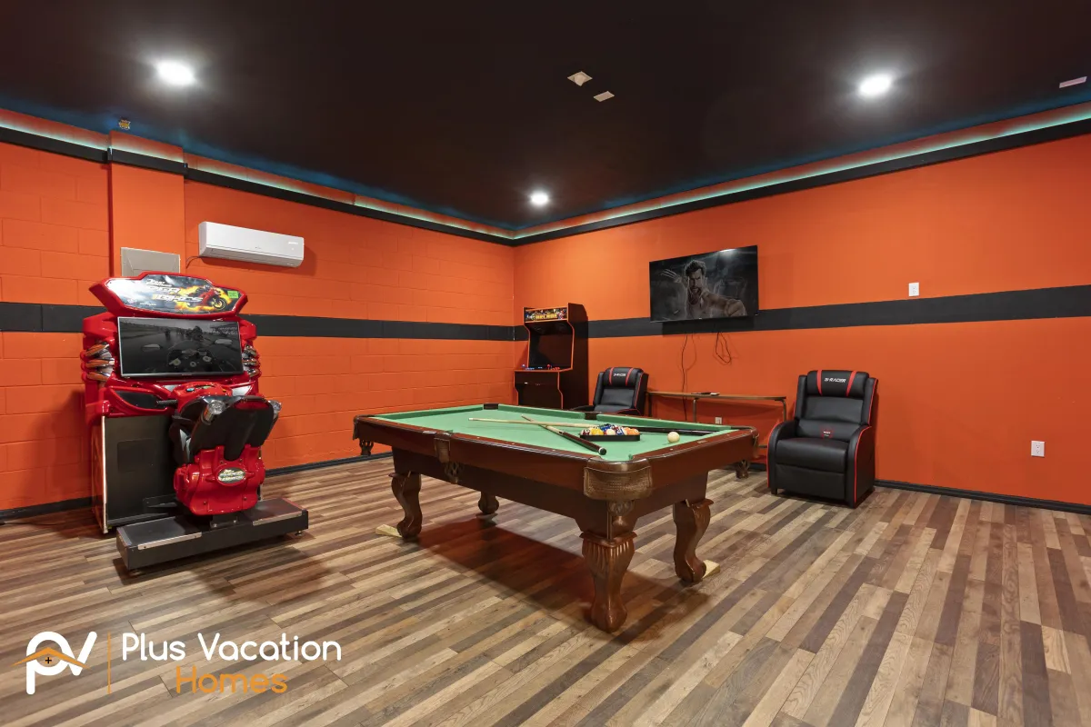 game room with pool table