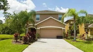 Macon Concrete builds and installs driveway