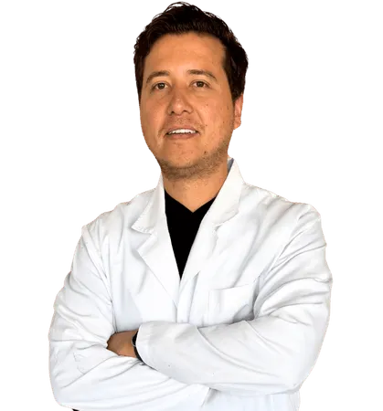Dr. Jaime  Larrea González - Cirujano Especialista en oftalmología, con alta especialidad en Retina y Vítreo