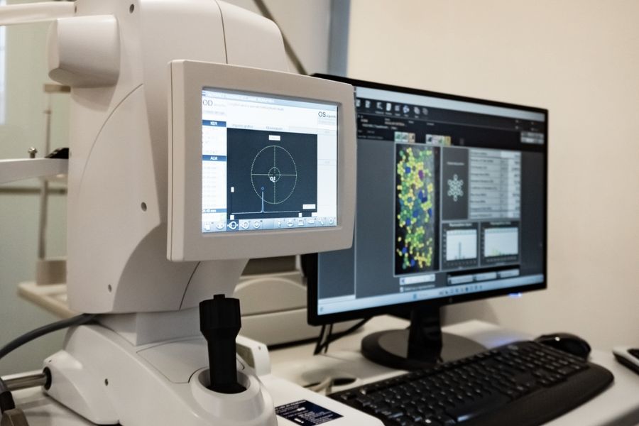 Señales de que necesitas visitar al oftalmólogo