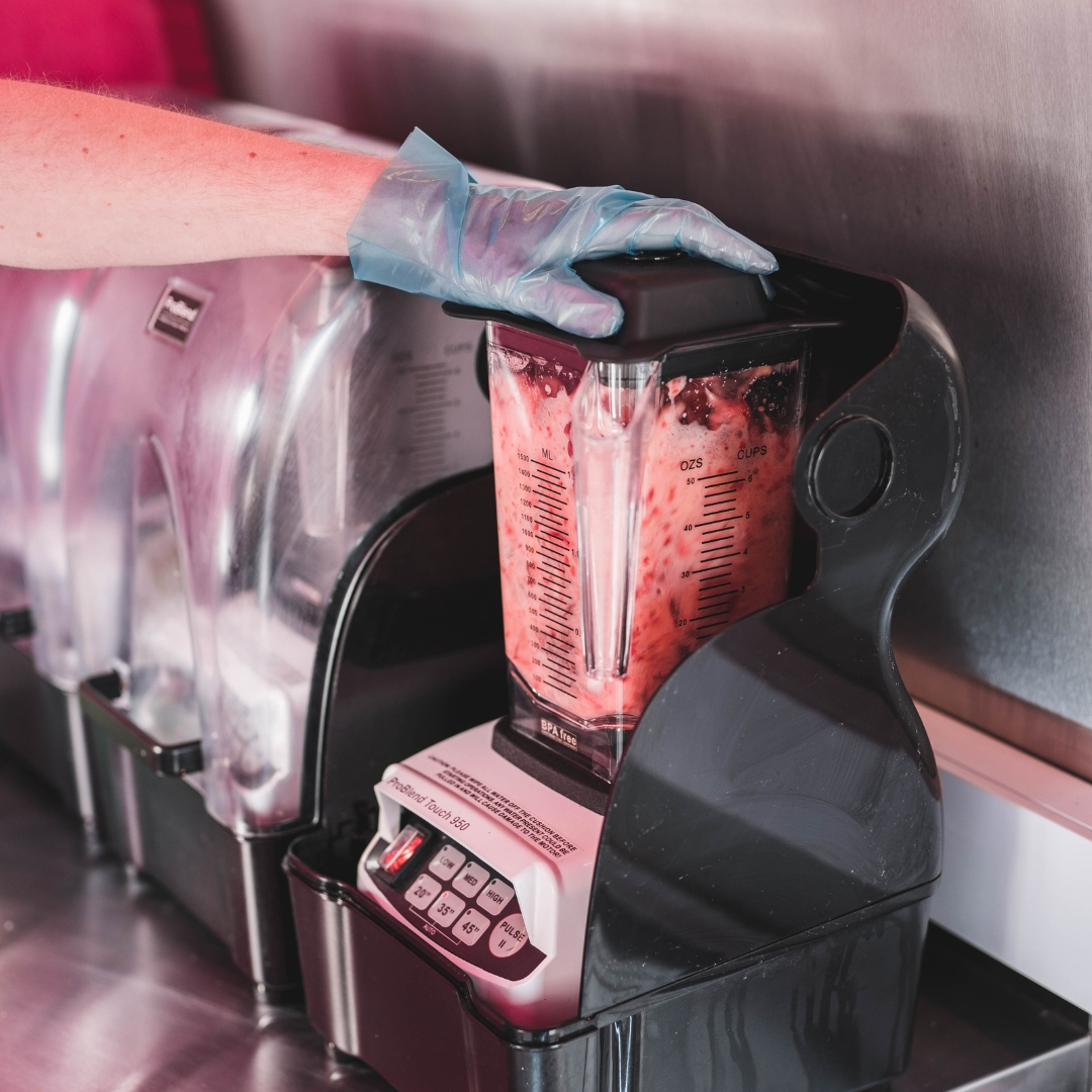 swig smoothies blending