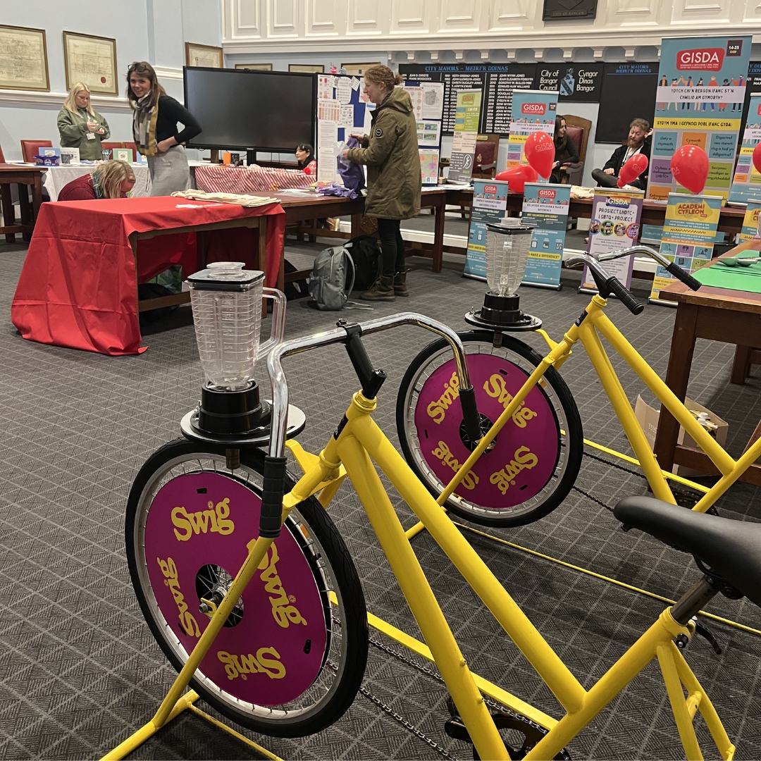 swig smoothie bikes at welsh schools