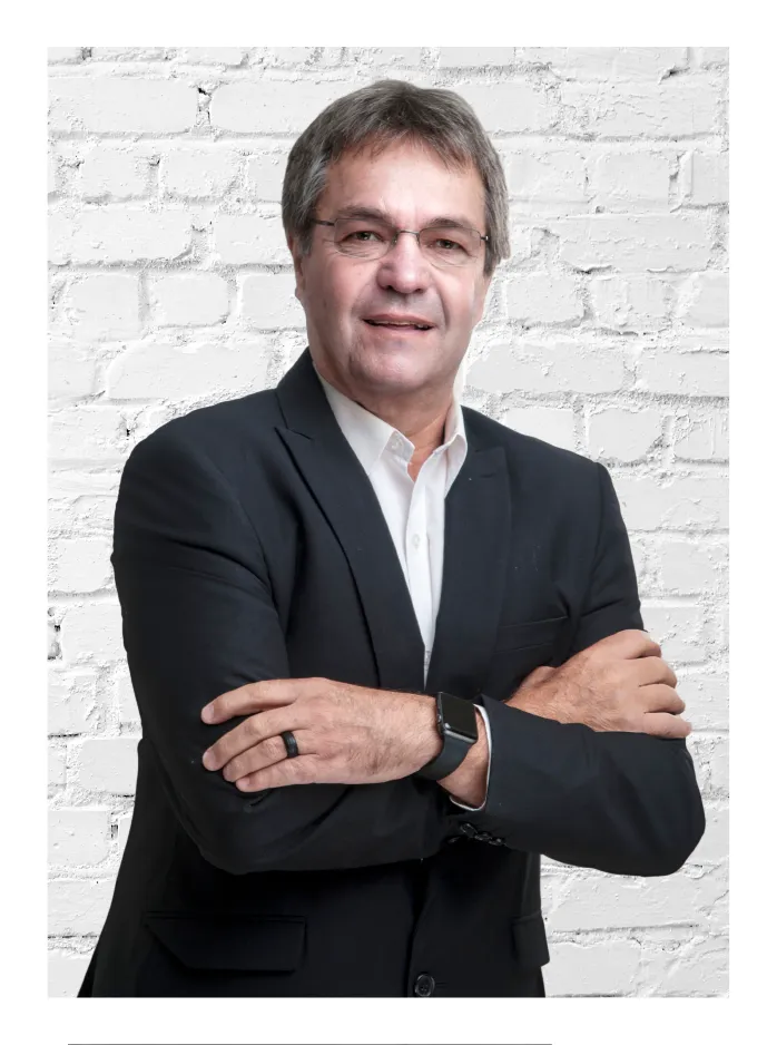 Advisor Hennie Jonker