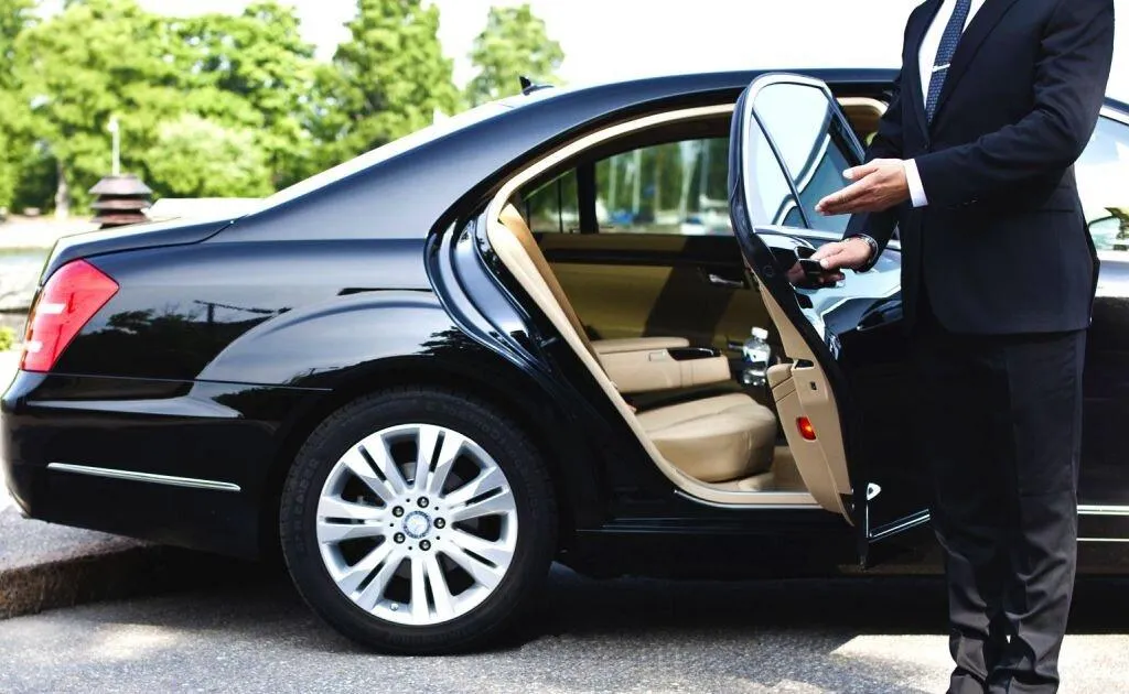 Corporate Transportation Chicago 2026 Black Car Service