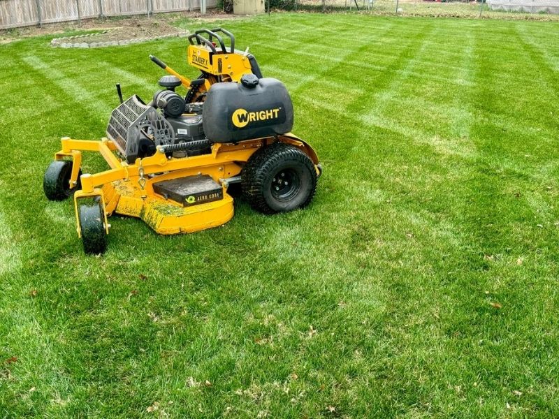 Lawn mowing service in wichita, ks by green machine lawn and landscape