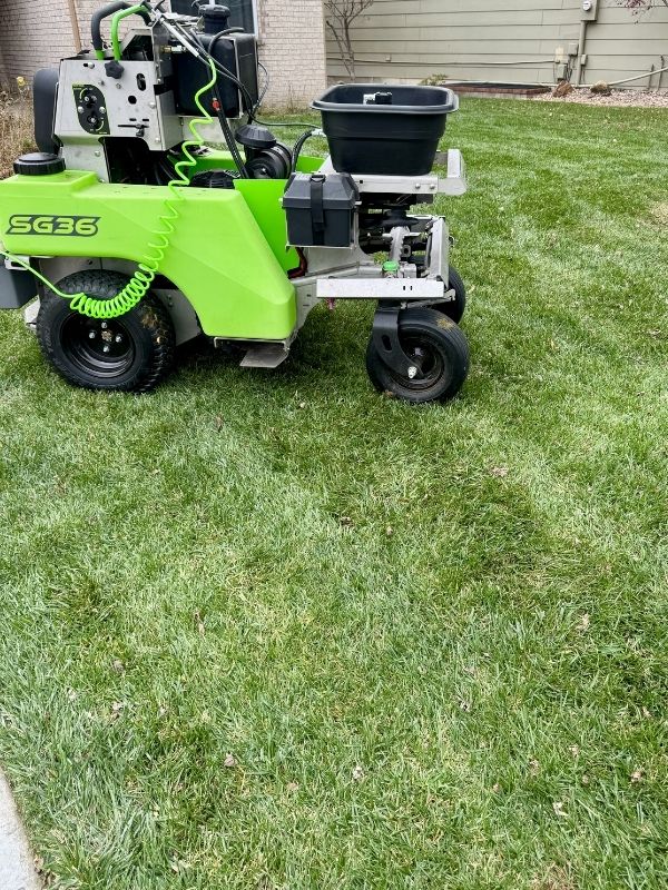 Residential lawn treatment programs in Wichita, KS by Green Machine Lawn & Landscape