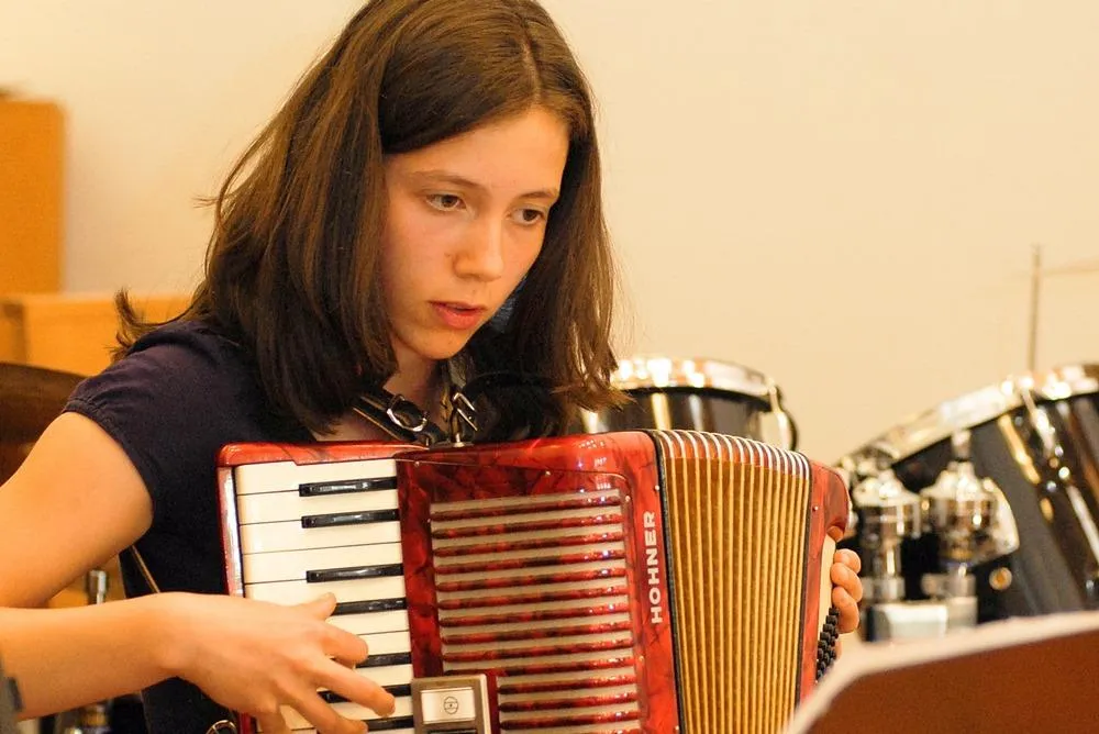 accordion lessons for teens calgary