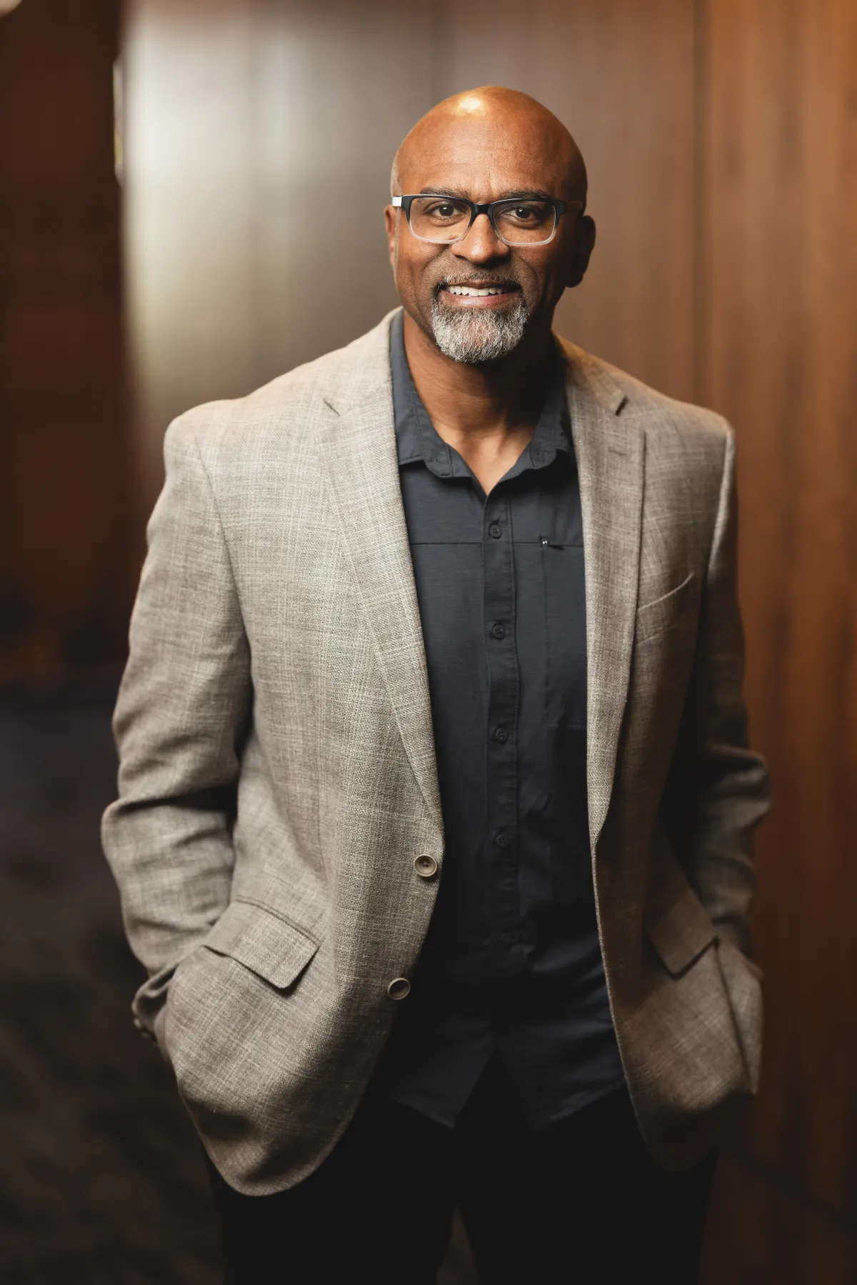 Leadership coach, life coach, personal development coach, speaker, celebrity speaker, NFL speaker, leadership consultant