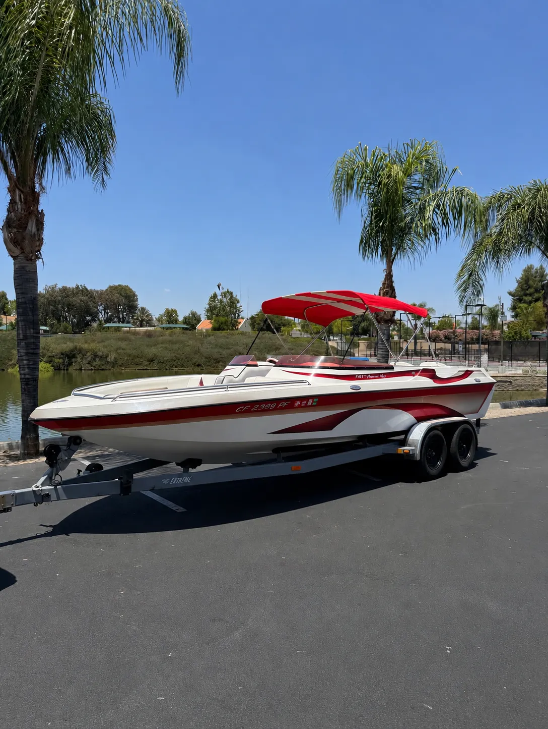 Mobile boat detailing Lake Mead — polish and UV protection