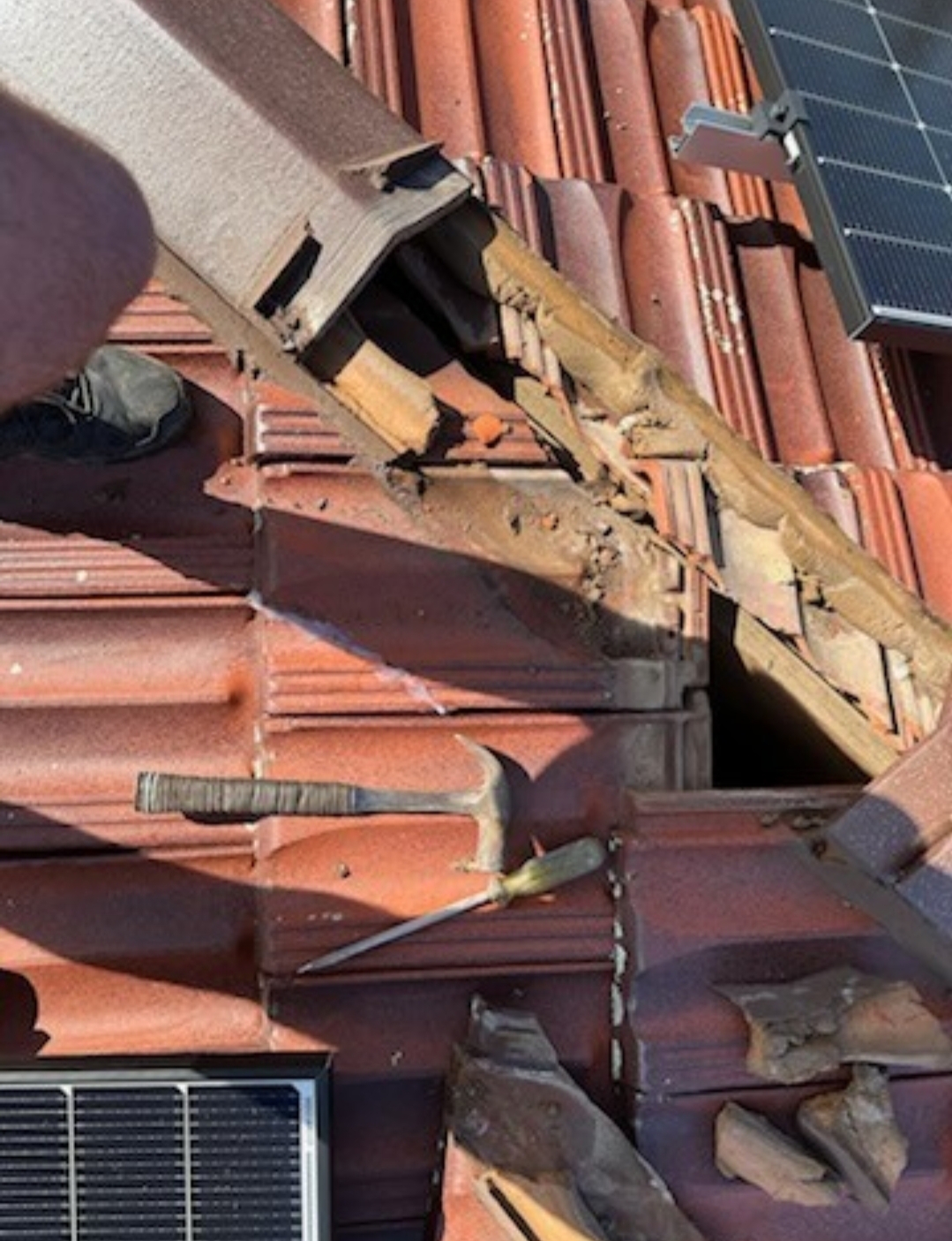 Roof repairs Melbourne 