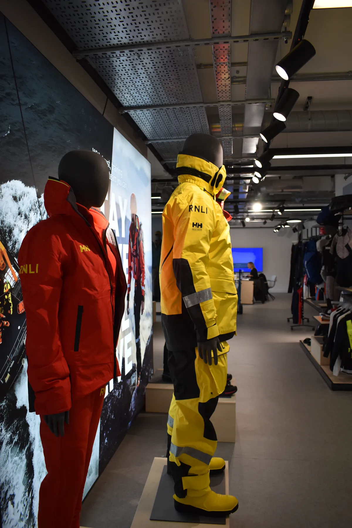 Retail lighting at the Helly Hansen flagship showroom in London