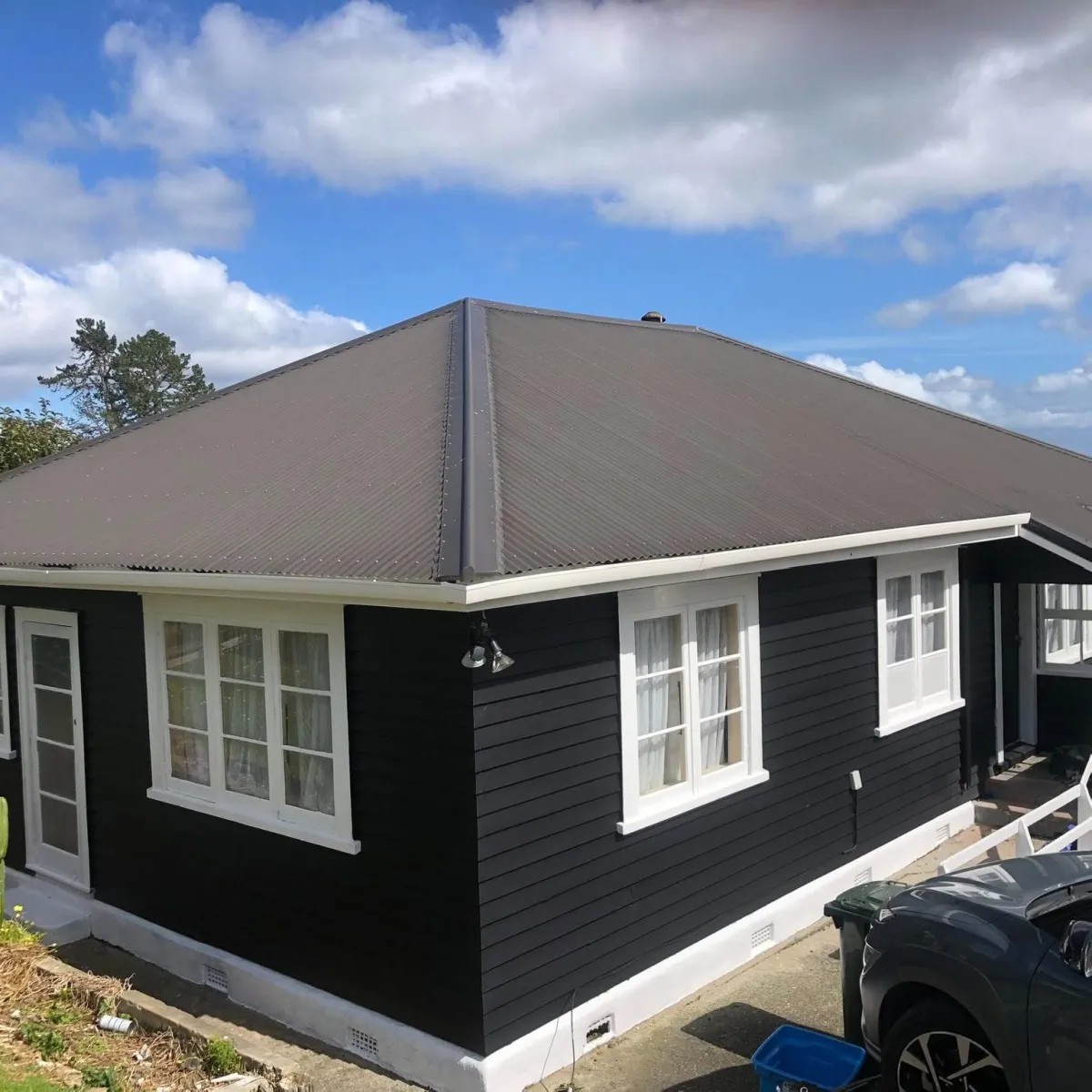 Freshly painted roof on residential home Kaitaia Far North NZ