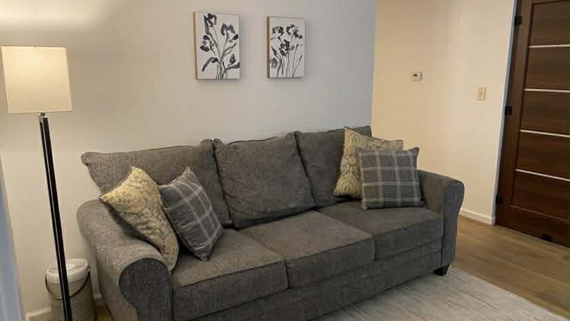 Airbnbs Cleaning Rock Falls