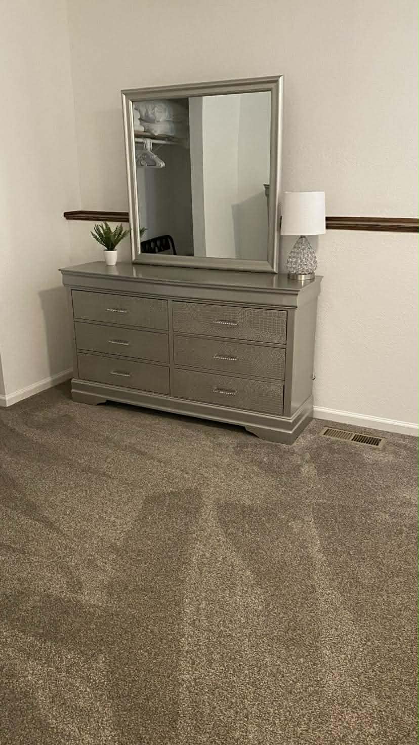 Airbnbs Cleaning Rock Falls