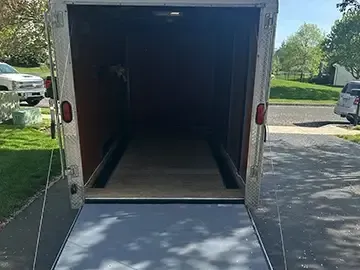 Enclosed-Trailer-With-Ramp-Open