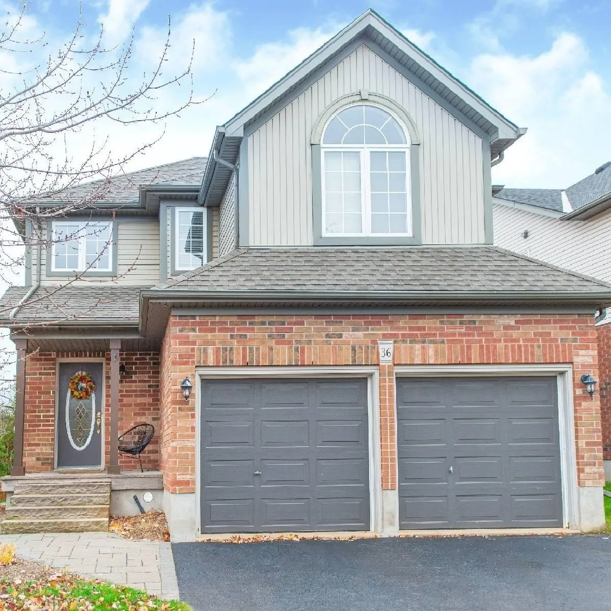 2-Storey 3+1 Bedroom Home Located in Settler's Creek Neighbourhood of Orangeville