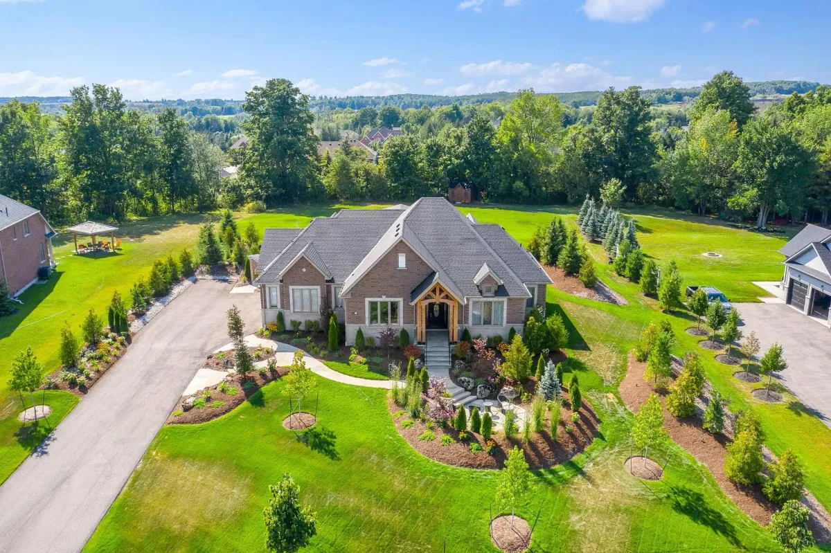 Image of a large multi-storey home on a spacious property located within the Rayburn Meadows neighbourhood of East Garafraxa
