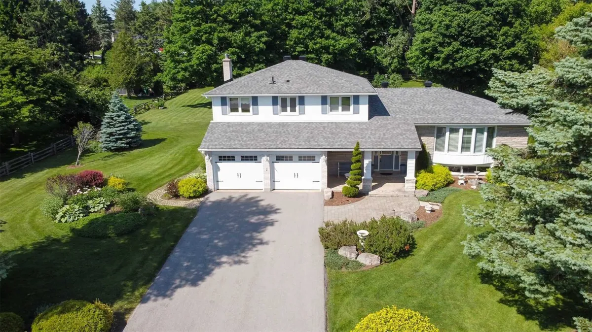 Large 2-Storey Home with attached 2-car garage on a spacious lot located in Caledon Village
