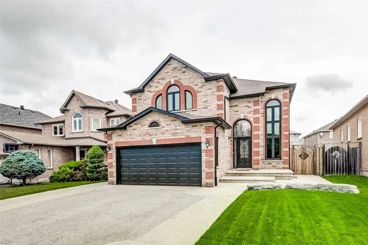 Large 2-storey detached home with attached 2-car garage located in Bolton, Ontario